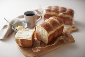 ホテルベーカリー特製の食パン オンライン販売開始【ホテル日航大阪】