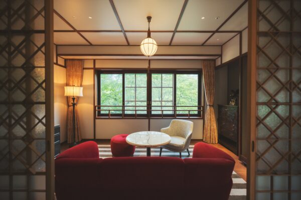 大規模改修・改装事業が完了【万平ホテル】