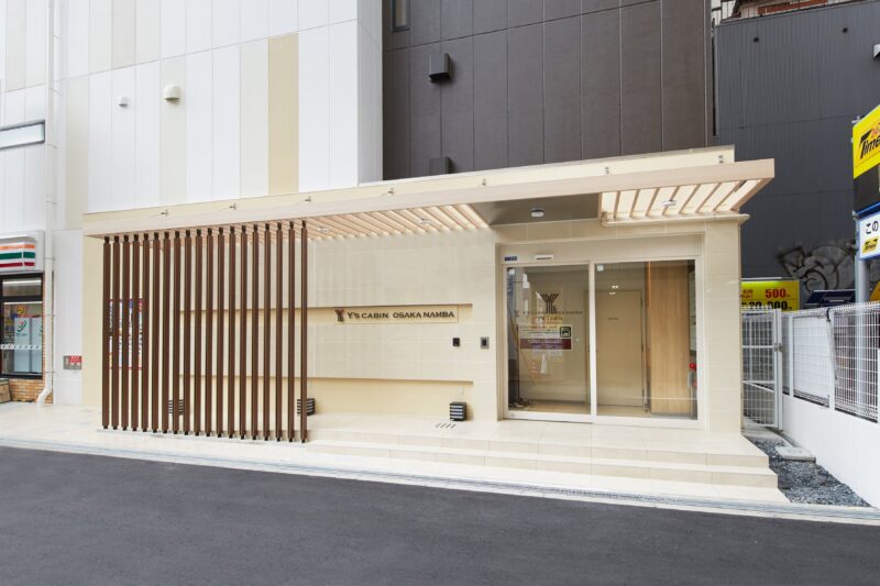 コロナ禍を経て営業再開 男女両方の受け入れ開始【ワイズキャビン大阪難波】